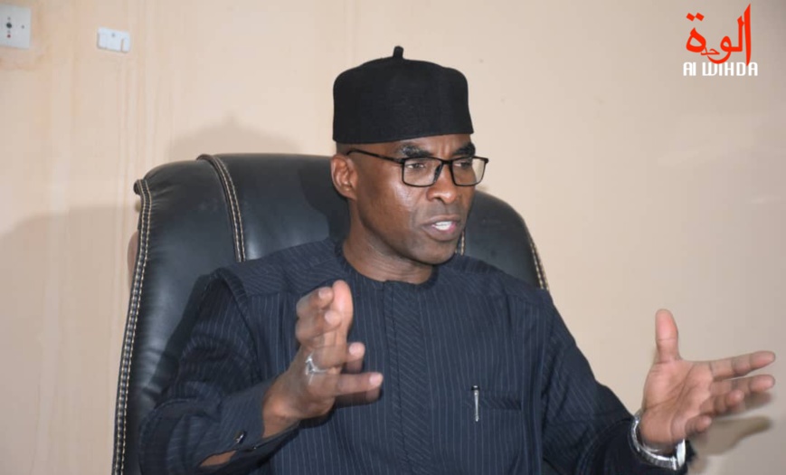 Tchad : le ministre de la Sécurité interdit les parades et tirs d'armes pour fêter la Présidentielle Tchad : le ministre de la Sécurité interdit les parades et tirs d'armes pour fêter la Présidentielle