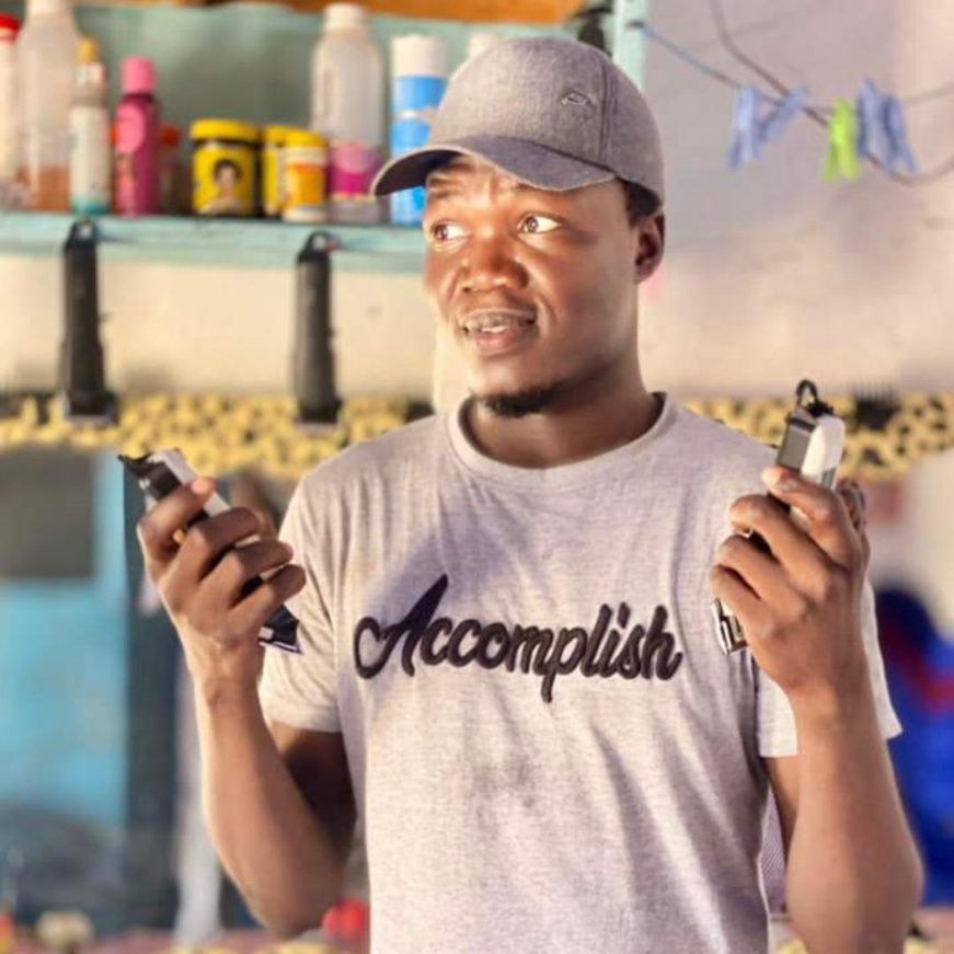 Le Tchad bien représenté au Parlement du Rire par Prezydant Funny ! Le Tchad bien représenté au Parlement du Rire par Prezydant Funny !