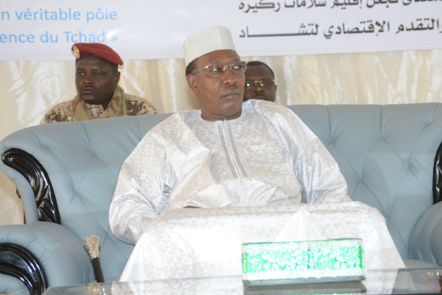 Le Président de la République, Idriss Déby, lors du forum d'Am Timan. Alwihda Info Le Président de la République, Idriss Déby, lors du forum d'Am Timan. Alwihda Info