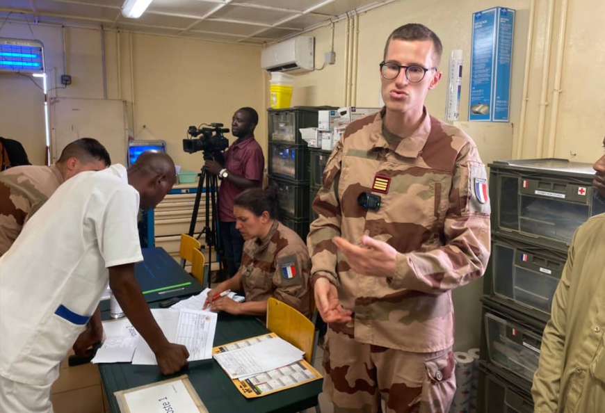 Tchad : la base Adji Kosseï est un pilier de l’assistance médicale française Tchad : la base Adji Kosseï est un pilier de l’assistance médicale française