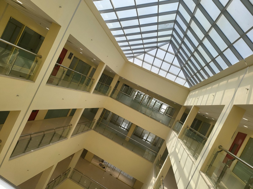 Le centre commercial de la CNPS à N'Djamena : Bientôt prêt à ouvrir ses portes ! Le centre commercial de la CNPS à N'Djamena : Bientôt prêt à ouvrir ses portes !