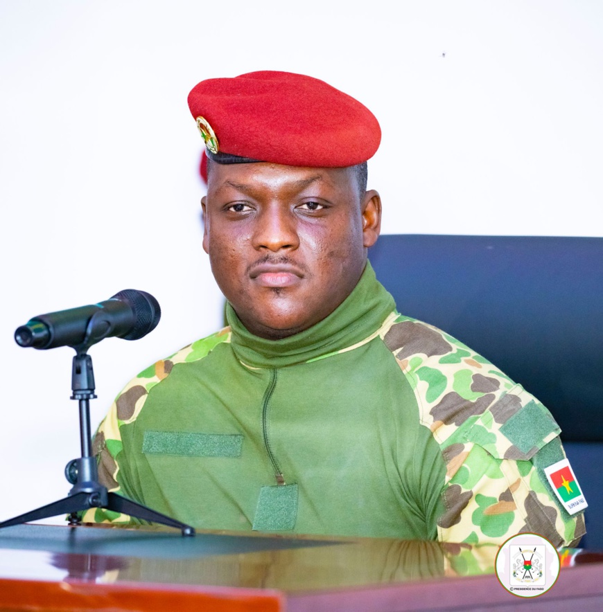 Burkina : le président salue l’engagement des volontaires dans la lutte contre le terrorisme