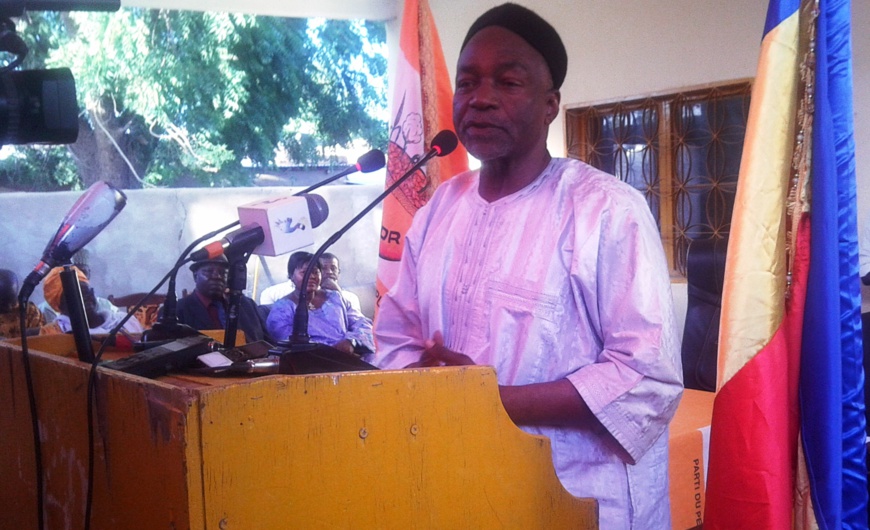 Kebzabo devant ses militants en janvier 2015. Alwihda Info/M.R. Kebzabo devant ses militants en janvier 2015. Alwihda Info/M.R.