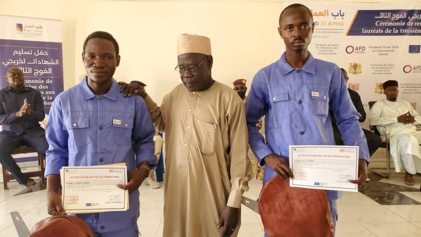Tchad : remise des diplômes aux bénéficiaires du Programme d’insertion professionnelle Bab al Amal à Abéché Tchad : remise des diplômes aux bénéficiaires du Programme d’insertion professionnelle Bab al Amal à Abéché