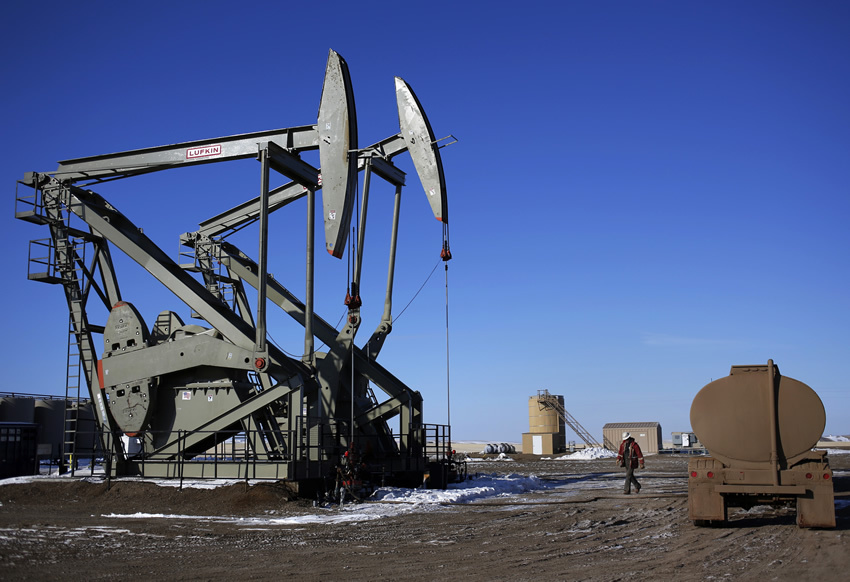 Le pétrole recule dans un marché déprimé. Crédits photo : Reuters