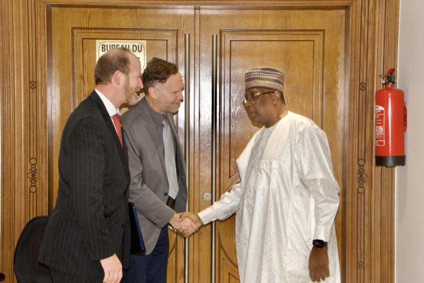 Tchad : le chef de la diplomatie a reçu le chargé d’affaires de l’ambassade des États-Unis Tchad : le chef de la diplomatie a reçu le chargé d’affaires de l’ambassade des États-Unis