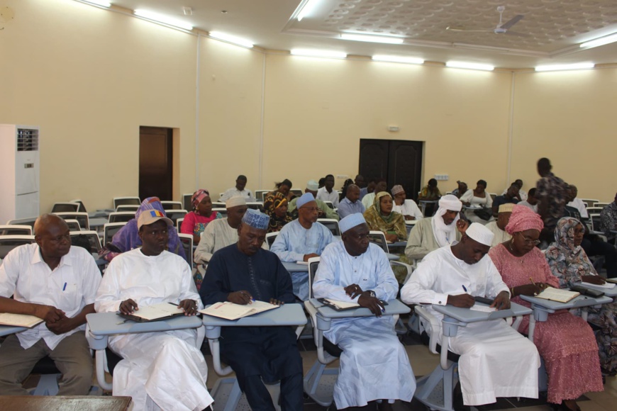 Tchad: Le ministre de la Santé publique présente les axes prioritaires du programme politique du Président de la République pour le système de santé Tchad: Le ministre de la Santé publique présente les axes prioritaires du programme politique du Président de la République pour le système de santé