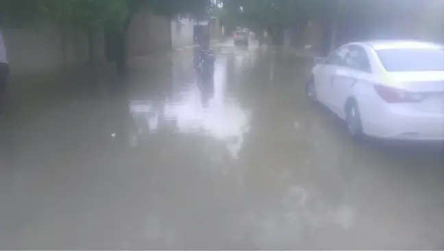 Tchad : Une forte pluie s'abat sur N'Djamena, plusieurs rues inondées 