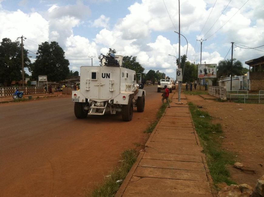 Un véhicule blindé de la force internationale sous l'égide de l'ONU. Crédit photo : Diaspora Media Un véhicule blindé de la force internationale sous l'égide de l'ONU. Crédit photo : Diaspora Media
