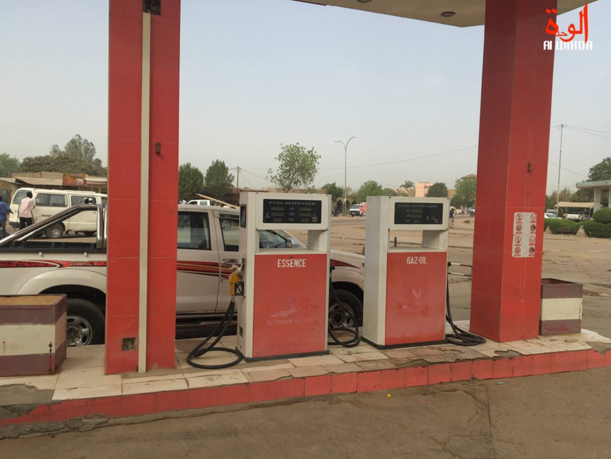 Tchad : le premier ministre annonce une baisse des coûts de carburant dans les prochains jours Tchad : le premier ministre annonce une baisse des coûts de carburant dans les prochains jours