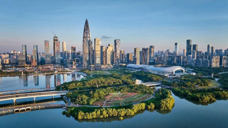 Photo shows the Shenzhen Bay. (Photo by Shi Jiamin/People's Daily Online)
