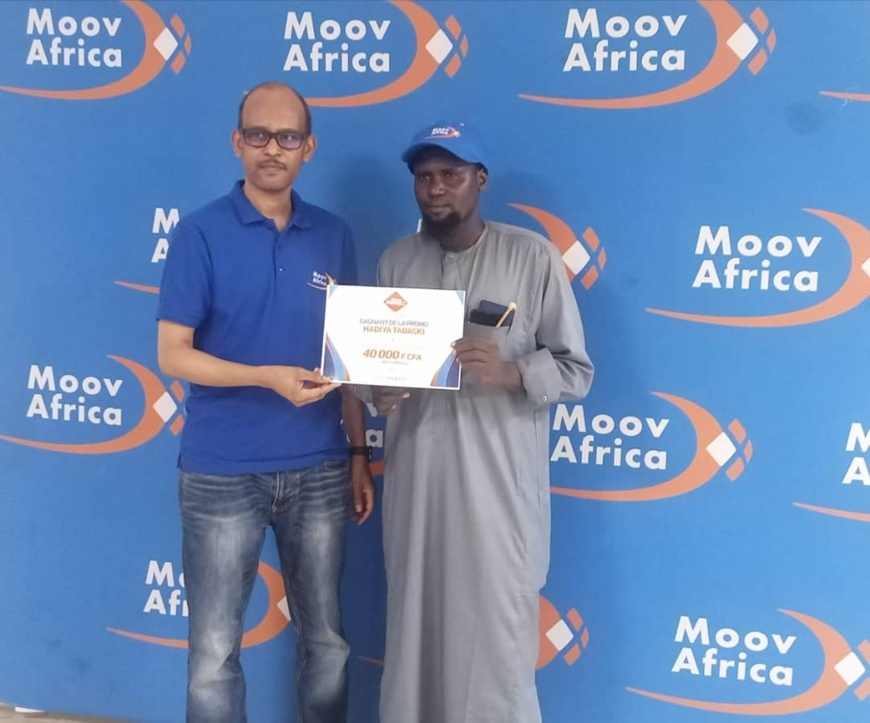 Moov Africa Tchad récompense les derniers gagnants de la promotion HADIYA TABASKI Moov Africa Tchad récompense les derniers gagnants de la promotion HADIYA TABASKI