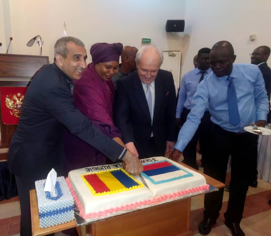 Tchad : la Journée nationale de la Russie célébrée à N'Djamena Tchad : la Journée nationale de la Russie célébrée à N'Djamena