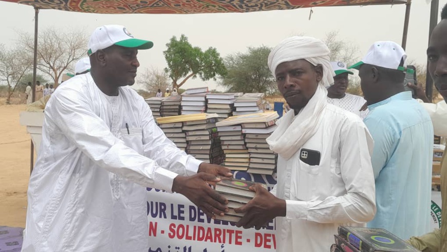 Tchad : l'AJEDDUR apporte son soutien à des centres d'apprentissage coranique à Abéché Tchad : l'AJEDDUR apporte son soutien à des centres d'apprentissage coranique à Abéché