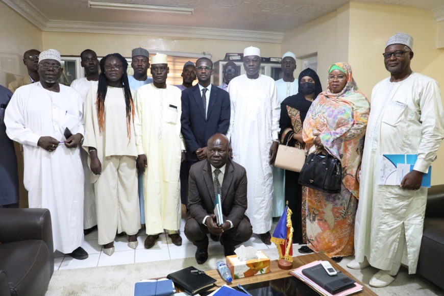 Tchad : le ministère de la Fonction publique et l'ONAPE envisagent des stratégies en matière d'emploi Tchad : le ministère de la Fonction publique et l'ONAPE envisagent des stratégies en matière d'emploi