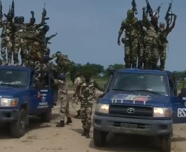 Un contingent de plusieurs centaines de soldats des forces armées tchadiennes en intervention au Niger et au Nigeria (FATINN) vient de regagner le Tchad ce matin.