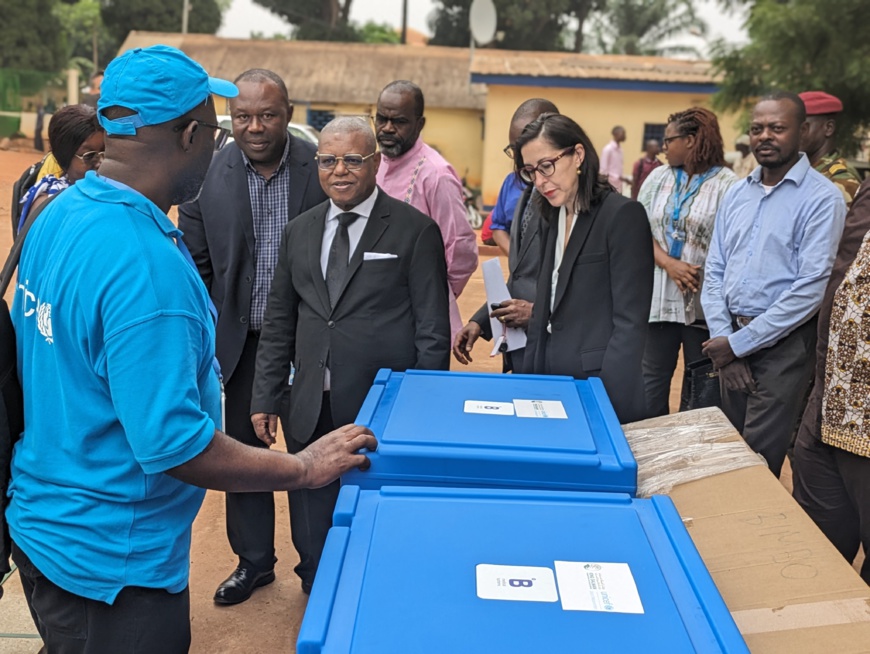 RCA : Le Ministère de la Santé Publique renforce les soins maternels et néonatals et la vaccination des enfants grâce à un don généreux RCA : Le Ministère de la Santé Publique renforce les soins maternels et néonatals et la vaccination des enfants grâce à un don généreux
