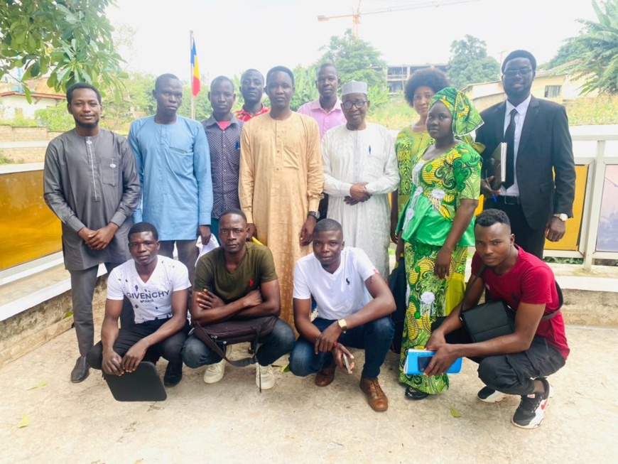 Cameroun : Assistance aux Étudiants Tchadiens Victimes d'un Incendie à Yaoundé Cameroun : Assistance aux Étudiants Tchadiens Victimes d'un Incendie à Yaoundé