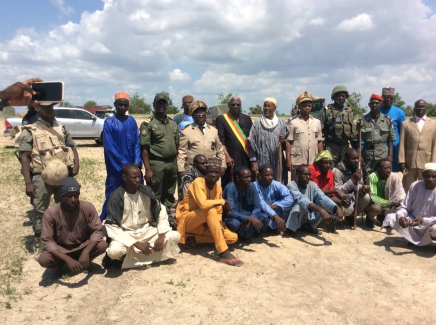 Cameroun : Le préfet du Logone et Chari prend des mesures proactives face à la menace d'une attaque potentielle de Boko Haram dans la ville de Waza Cameroun : Le préfet du Logone et Chari prend des mesures proactives face à la menace d'une attaque potentielle de Boko Haram dans la ville de Waza