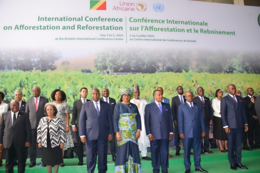 Denis Sassou N'Guesso et ses pairs africains présents au CIAR1 Denis Sassou N'Guesso et ses pairs africains présents au CIAR1