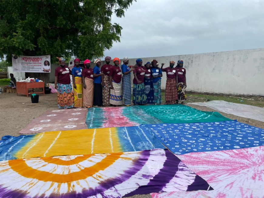 Ligue Tchadienne des Droits des Femmes : 14 femmes victimes de VBG ou vulnérables formées en teinture textile à Fianga