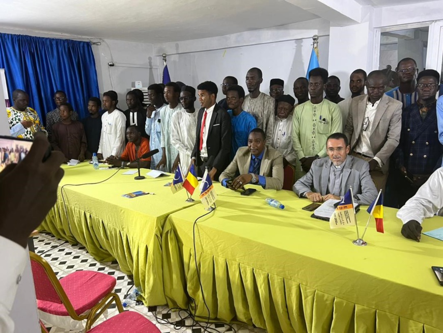 Tchad - Table ronde du CEDPE sur les conflits religieux : les leaders religieux prônent la paix et l'unité Tchad - Table ronde du CEDPE sur les conflits religieux : les leaders religieux prônent la paix et l'unité