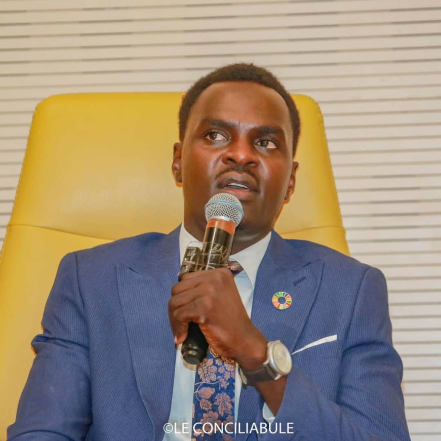 Tchad : la diplomatie tchadienne au cœur du « Conciliabule » Tchad : la diplomatie tchadienne au cœur du « Conciliabule »