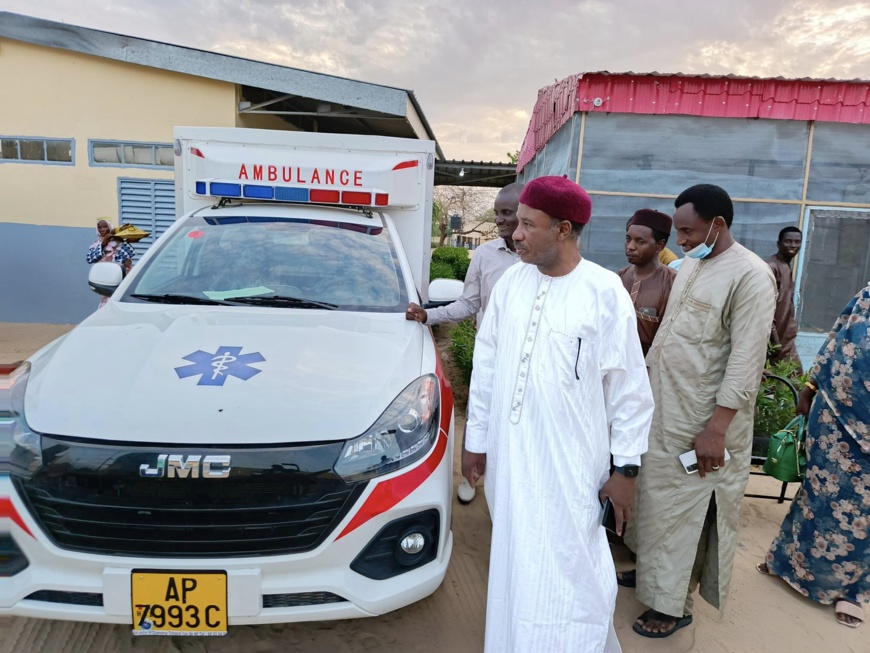 Tchad : Le ministre de la Santé publique visite le chantier de l'hôpital provincial de Mao et offre une ambulance médicalisée Tchad : Le ministre de la Santé publique visite le chantier de l'hôpital provincial de Mao et offre une ambulance médicalisée