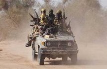 Tchad: l'armée gouvernementale aurait franchi la frontière soudanaise Tchad: l'armée gouvernementale aurait franchi la frontière soudanaise