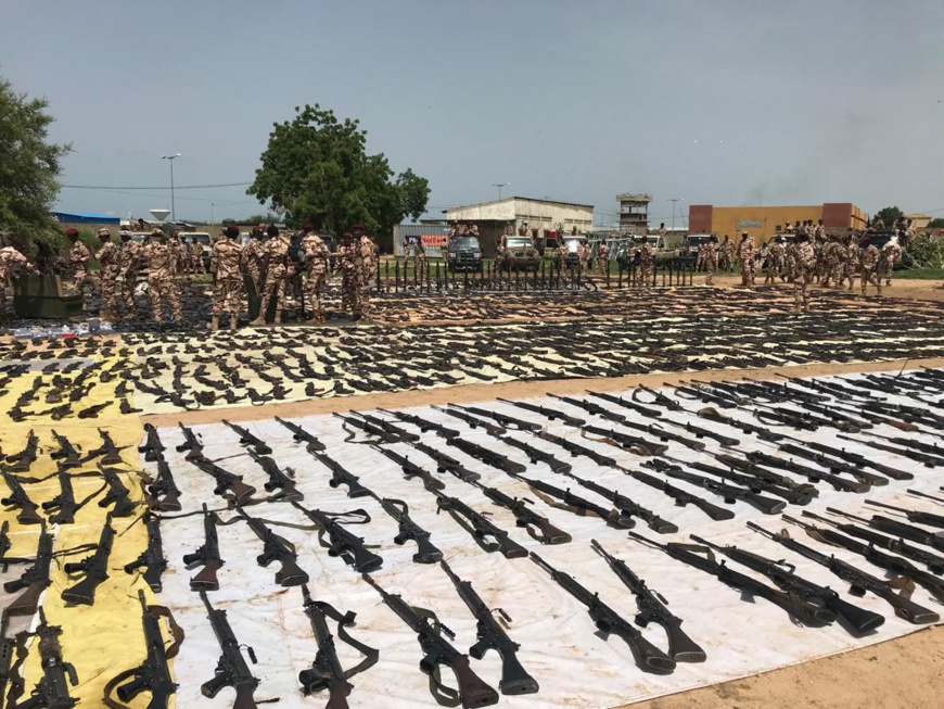 Tchad : le chef de l'État dissout la Coordination mixte de désarmement Tchad : le chef de l'État dissout la Coordination mixte de désarmement