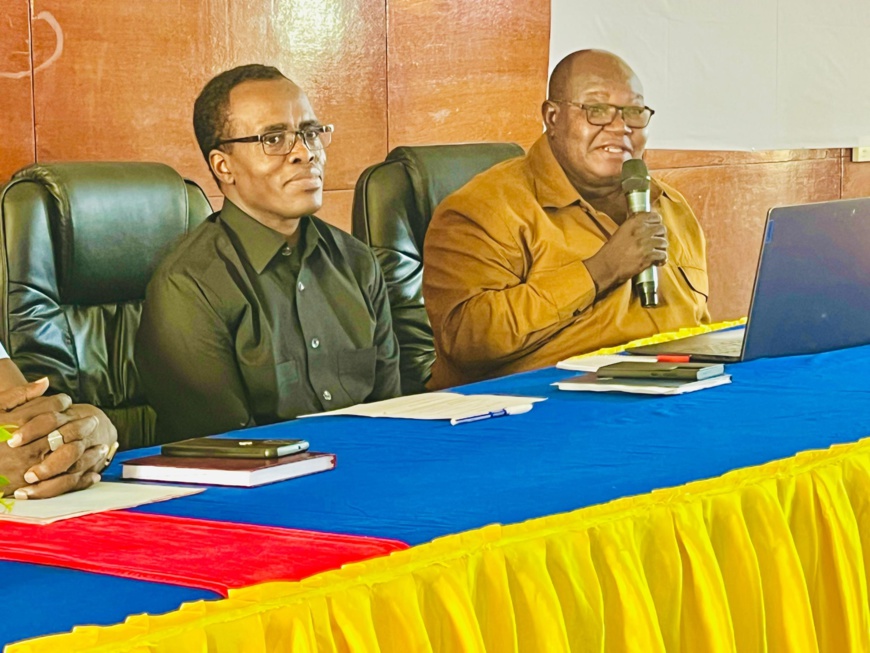 Tchad : conférence débat sur la crise humanitaire à l'Est du pays Tchad : conférence débat sur la crise humanitaire à l'Est du pays