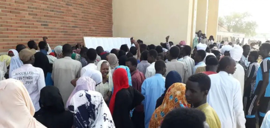 Tchad : Halte aux célébrations des lauréats avec des armes à feu Tchad : Halte aux célébrations des lauréats avec des armes à feu