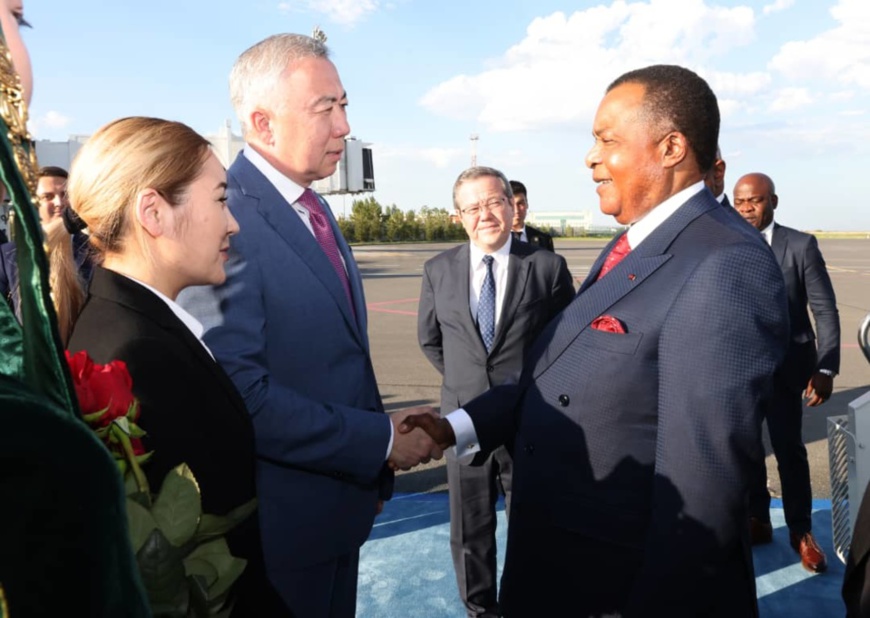 Arrivée de Denis Sassou N'Guesso à Astana Arrivée de Denis Sassou N'Guesso à Astana