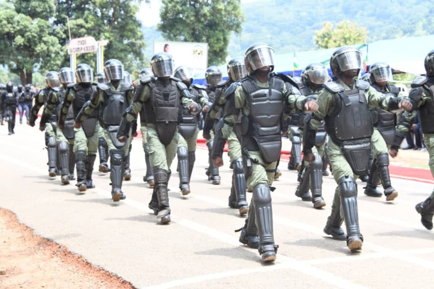 RCA : parade des forces armées à l’occasion du 64ème anniversaire de l’indépendance RCA : parade des forces armées à l’occasion du 64ème anniversaire de l’indépendance