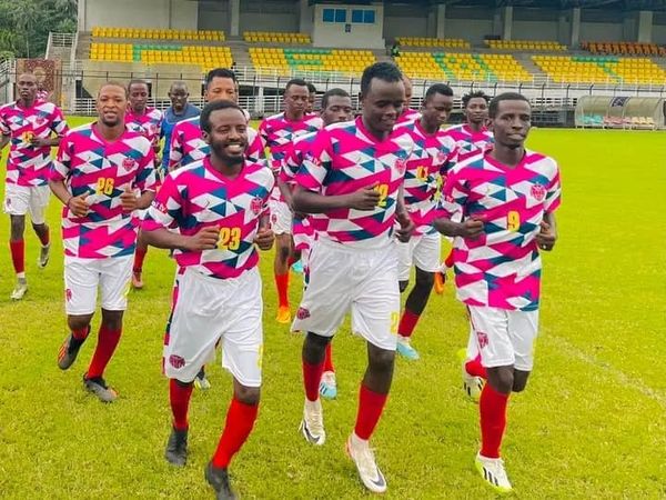Tchad : La LPFN derrière ses représentants en Ligue des Champions et Coupe CAF ! Tchad : La LPFN derrière ses représentants en Ligue des Champions et Coupe CAF !
