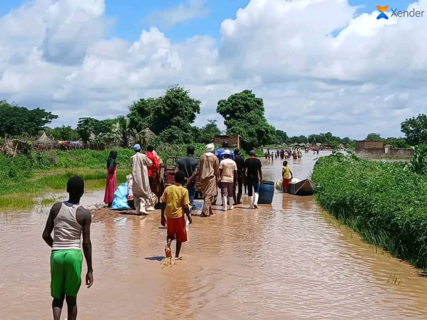 Tchad - Un million de francs CFA pour les sinistrés de Koukou-Angarana : le geste généreux de Baradine Mahamat Brahim Tchad - Un million de francs CFA pour les sinistrés de Koukou-Angarana : le geste généreux de Baradine Mahamat Brahim