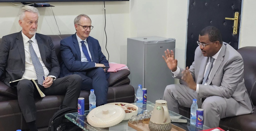 Tchad : Le gouvernement et l’UNESCO s’engagent à collaborer pour transformer et améliorer le système éducatif du pays Tchad : Le gouvernement et l’UNESCO s’engagent à collaborer pour transformer et améliorer le système éducatif du pays