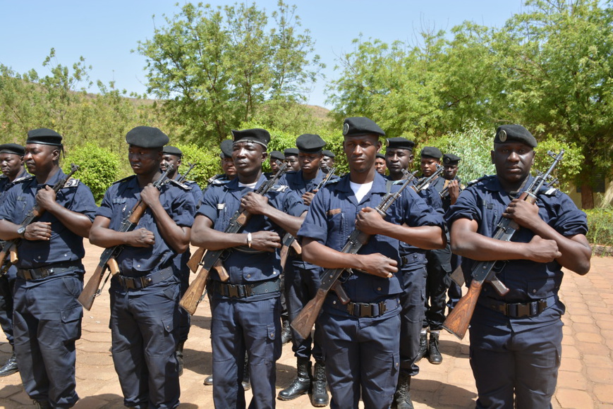Mali : recrutement à la Police nationale et à la Protection civile Mali : recrutement à la Police nationale et à la Protection civile