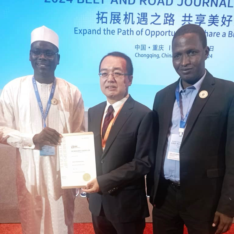 Tchad : L’UJT honorée au Forum des journalistes pour la ceinture et la route de la soie en Chine Tchad : L’UJT honorée au Forum des journalistes pour la ceinture et la route de la soie en Chine