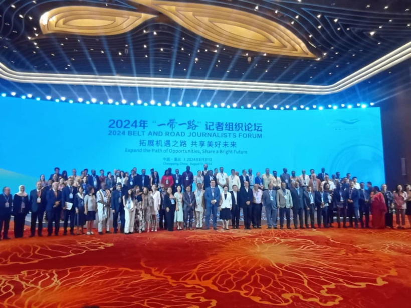 Tchad : L’UJT honorée au Forum des journalistes pour la ceinture et la route de la soie en Chine Tchad : L’UJT honorée au Forum des journalistes pour la ceinture et la route de la soie en Chine