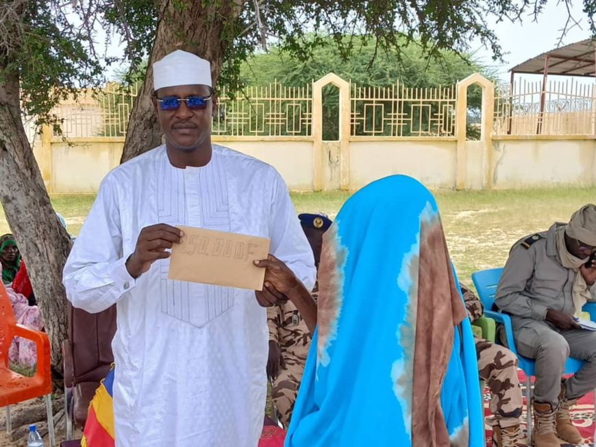 Tchad : L'ONAPE octroie 24 100 000 FCFA à 114 bénéficiaires dans le département du Kanem-Sud Tchad : L'ONAPE octroie 24 100 000 FCFA à 114 bénéficiaires dans le département du Kanem-Sud