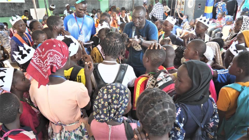 Tchad - Culture : Coach Ndoubadé Bienvenu en visite au Centre Koulsy Lamko Tchad - Culture : Coach Ndoubadé Bienvenu en visite au Centre Koulsy Lamko