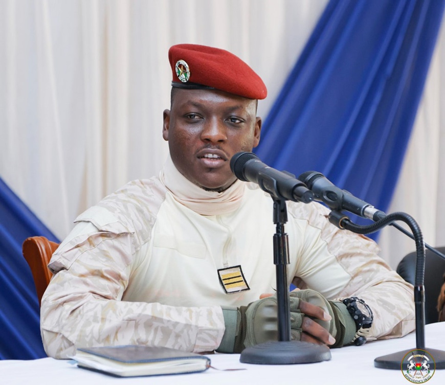 Burkina Faso : Le gouvernement affirme avoir déjoué une tentative de coup d'État Burkina Faso : Le gouvernement affirme avoir déjoué une tentative de coup d'État