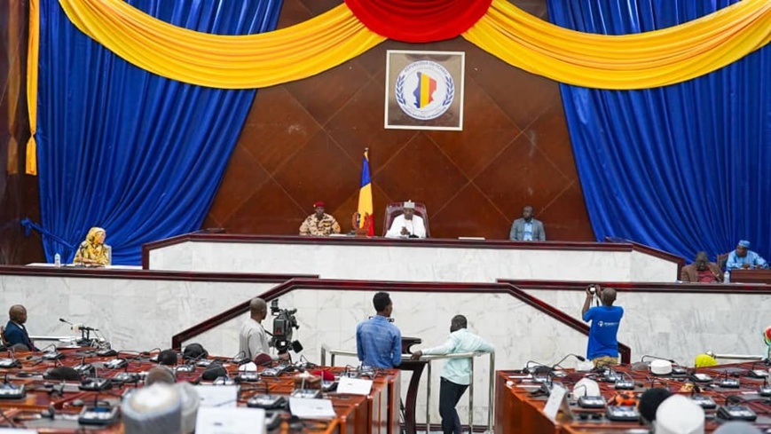 Tchad : la dissolution de l’ONAJES approuvée par les conseillers nationaux Tchad : la dissolution de l’ONAJES approuvée par les conseillers nationaux