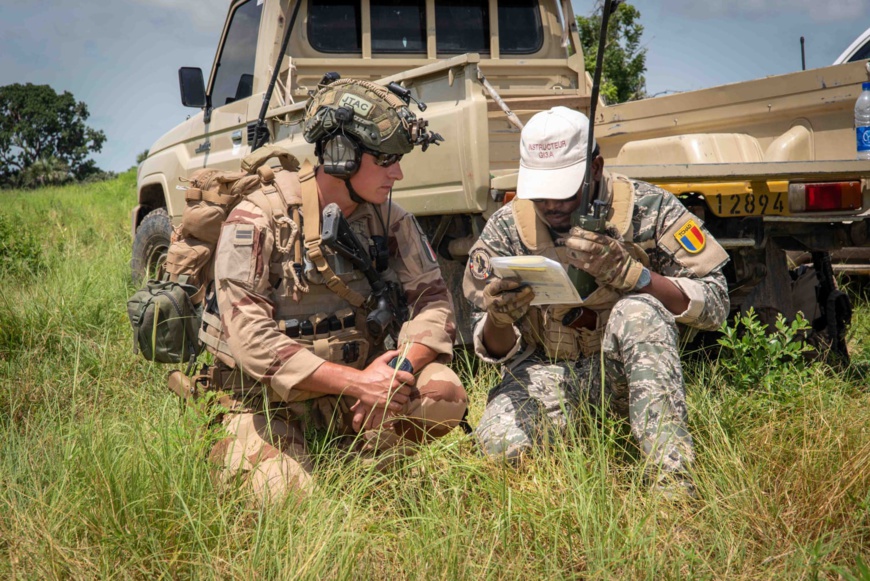 Tchad : exercice militaire conjoint entre GATA et pilotes Français Tchad : exercice militaire conjoint entre GATA et pilotes Français
