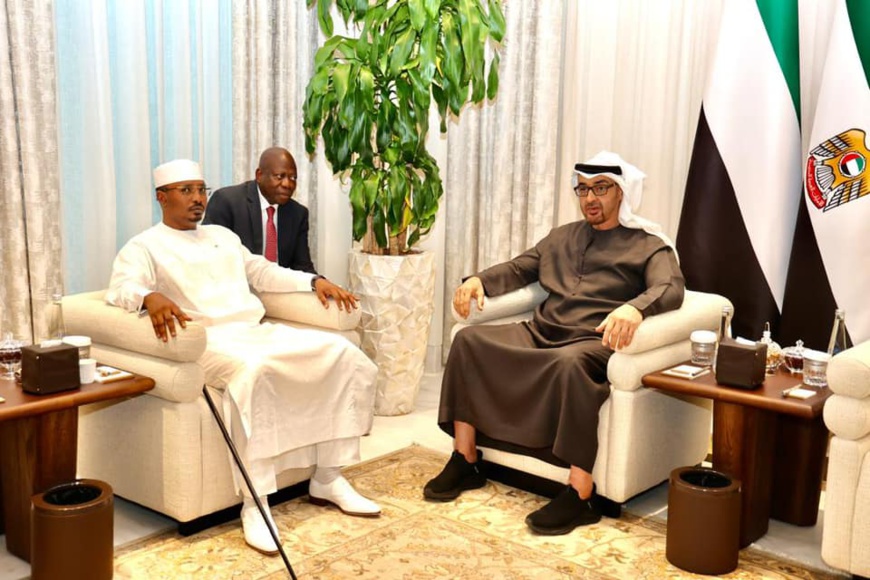 Coopération : Le président tchadien en visite de travail aux Émirats Arabes Unis Coopération : Le président tchadien en visite de travail aux Émirats Arabes Unis