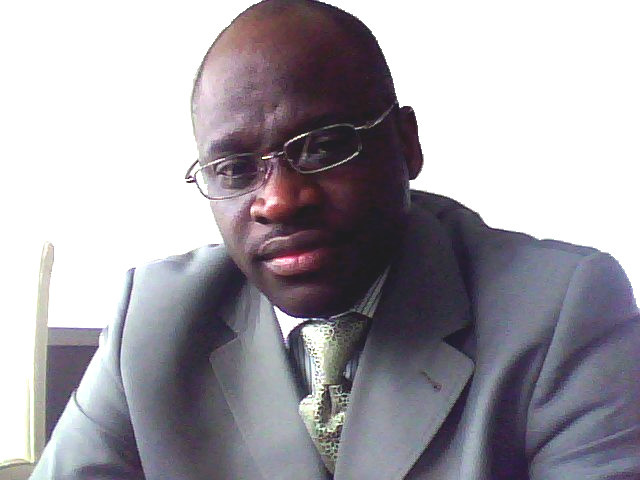 Les élections et le retour de la paix sont-ils indissociables en Centrafrique ? Les élections et le retour de la paix sont-ils indissociables en Centrafrique ?