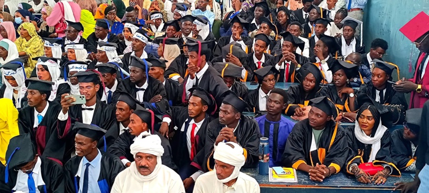 Tchad : L'USTA célèbre ses nouveaux diplômés et appelle à l'employabilité des jeunes Tchad : L'USTA célèbre ses nouveaux diplômés et appelle à l'employabilité des jeunes