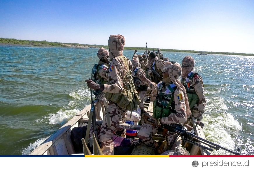 Le Tchad intensifie sa lutte contre Boko Haram : Le Président Deby Itno dirige personnellement l'opération "Haskanite" Le Tchad intensifie sa lutte contre Boko Haram : Le Président Deby Itno dirige personnellement l'opération "Haskanite"