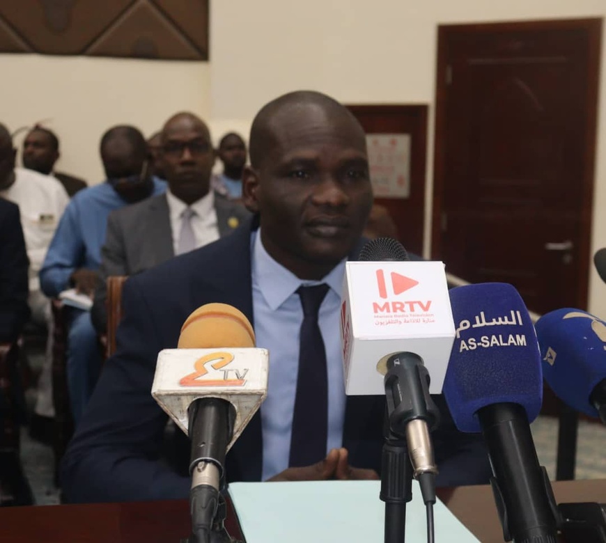 Tchad : Le CNT approuve la loi de ratification pour l'Agence des Zones Économiques Spéciales Tchad : Le CNT approuve la loi de ratification pour l'Agence des Zones Économiques Spéciales